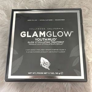 GlamGlow youth mud glow stimulating treatment. BRAND NEW‼️